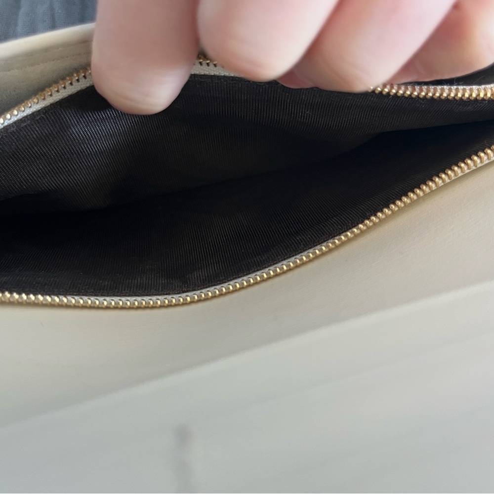 Vintage Gucci Horsebit 1955 Leather Wallet with Chain - Picture 4 of 10
